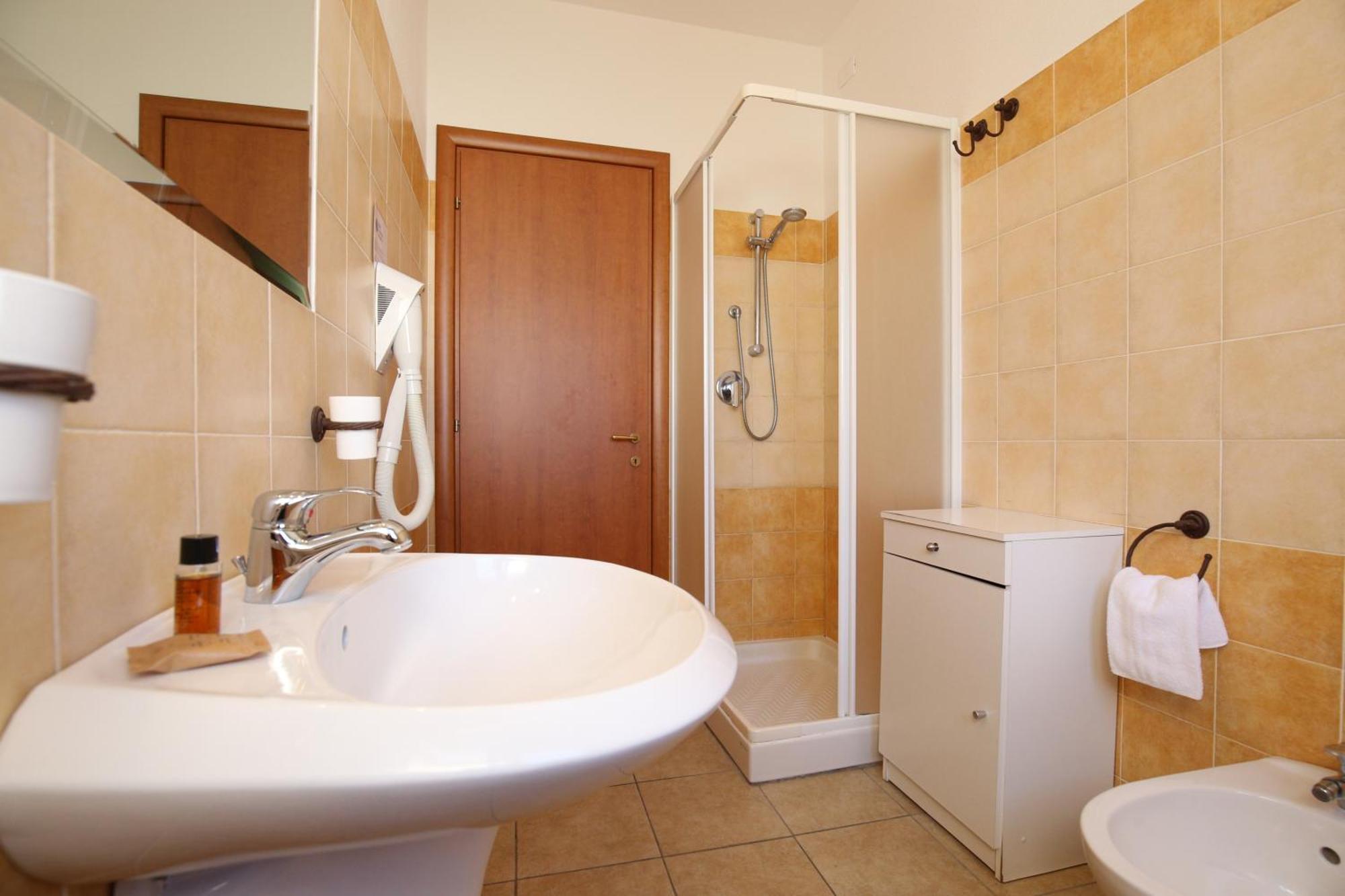 Hotel Residence Ampurias Castelsardo Habitación foto